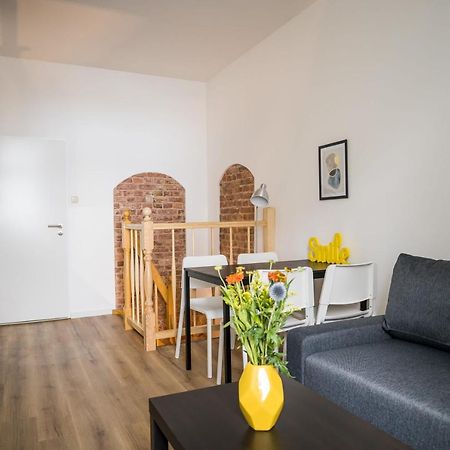 Spacious Apartment In Berlin Mitte For 6 Buitenkant foto