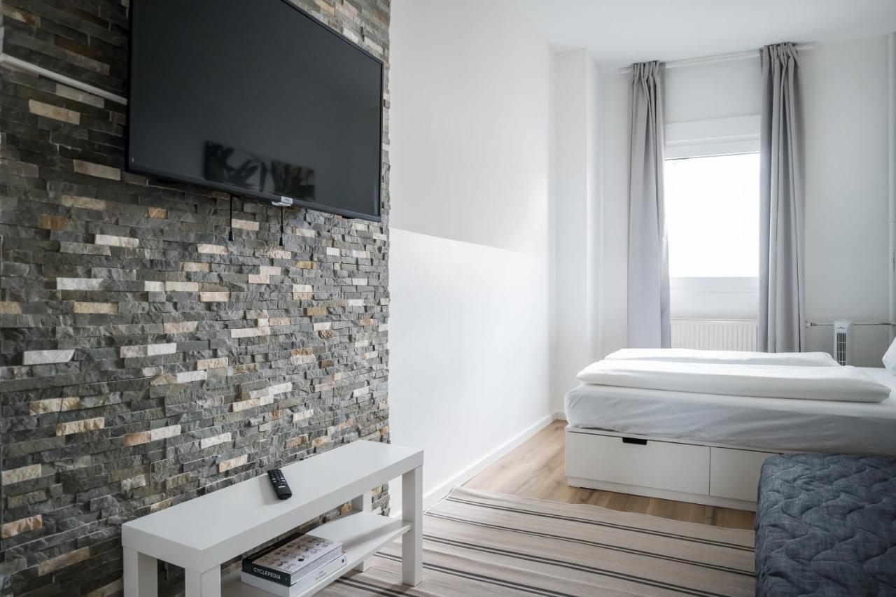 Spacious Apartment In Berlin Mitte For 6 Buitenkant foto