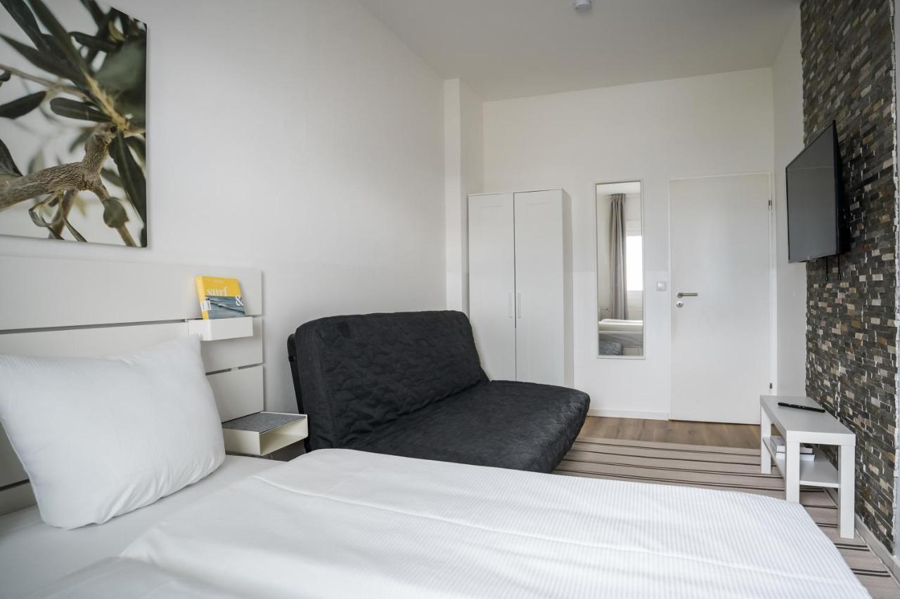 Spacious Apartment In Berlin Mitte For 6 Buitenkant foto