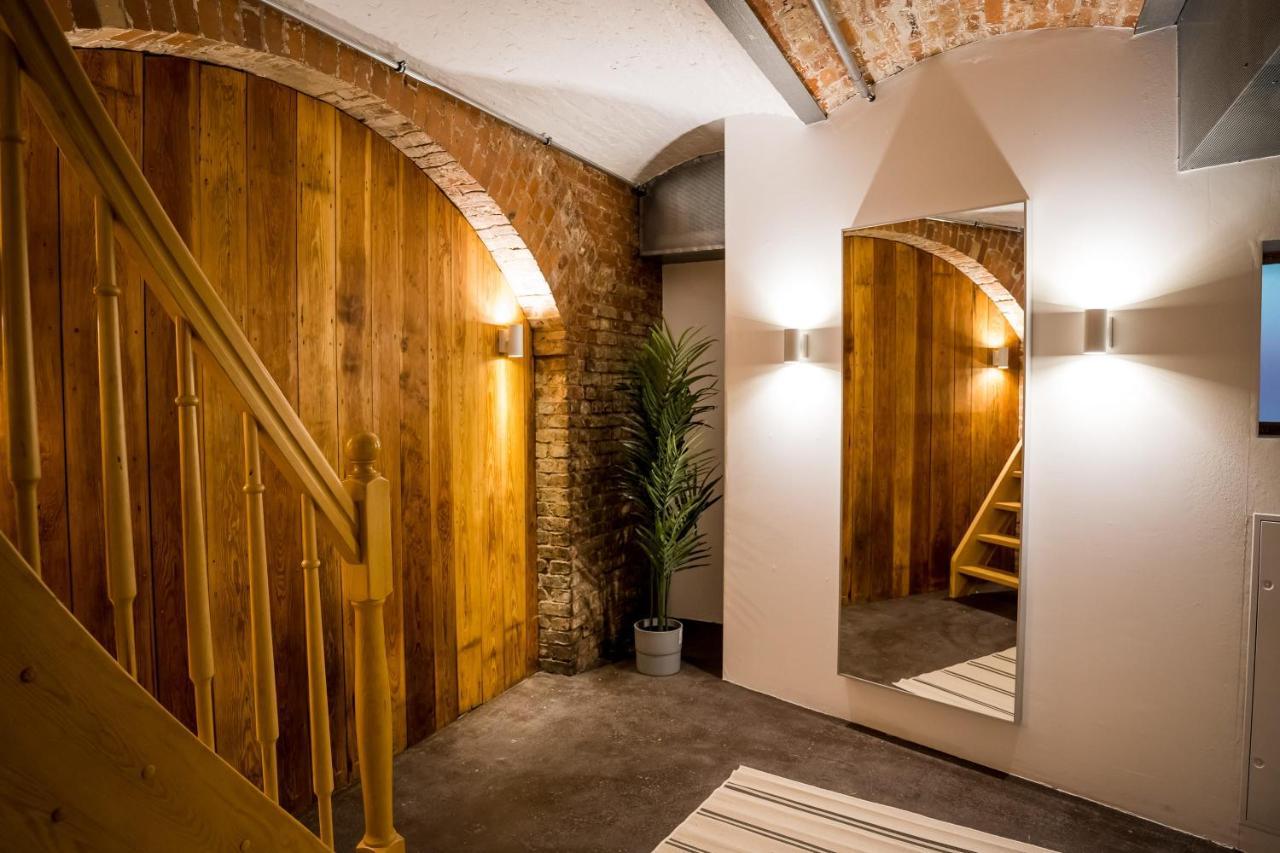 Spacious Apartment In Berlin Mitte For 6 Buitenkant foto