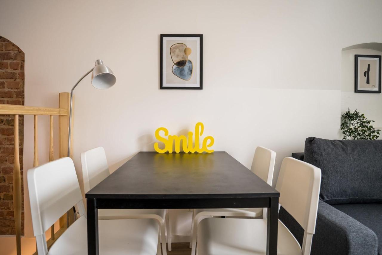 Spacious Apartment In Berlin Mitte For 6 Buitenkant foto