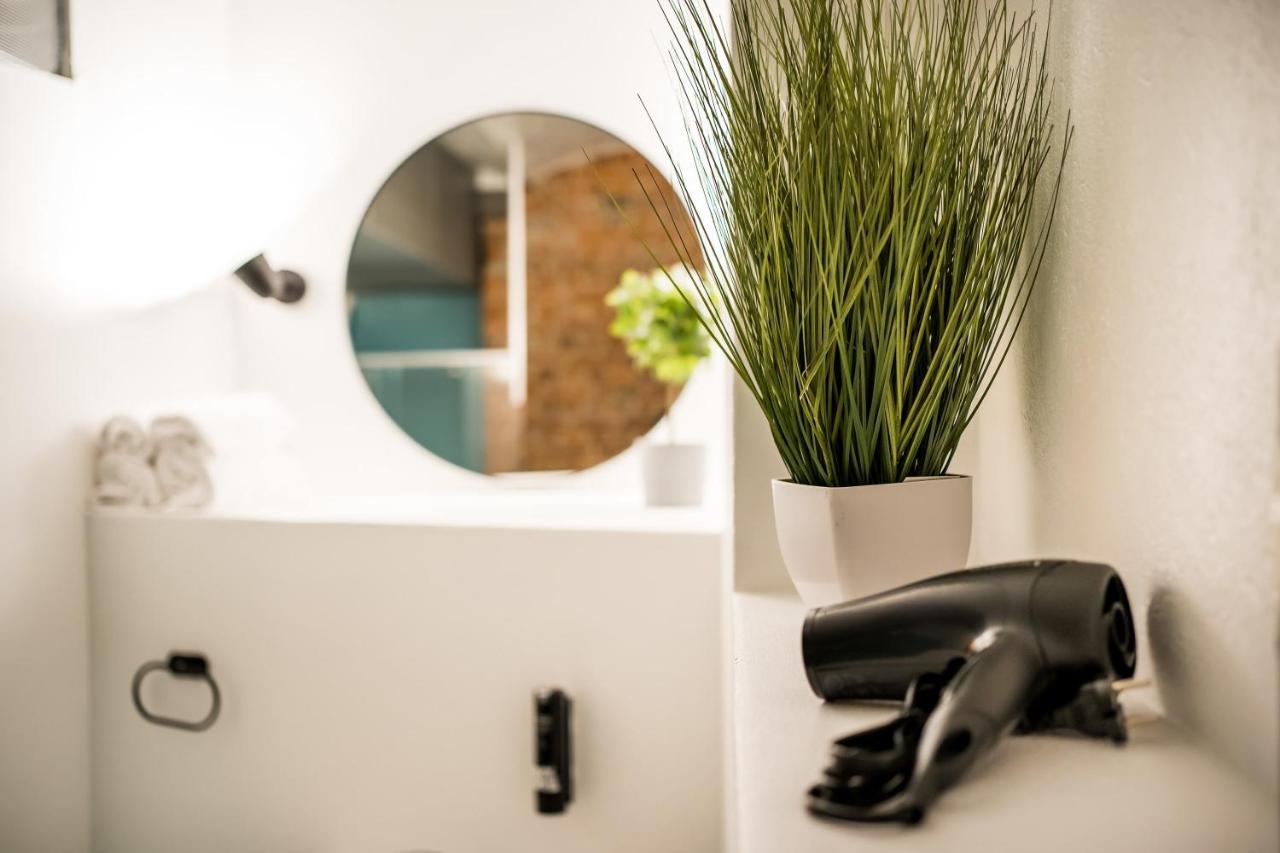 Spacious Apartment In Berlin Mitte For 6 Buitenkant foto